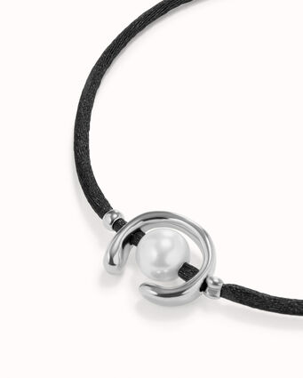 Bracelet en fil noir avec perle de coquillage plaquée argent